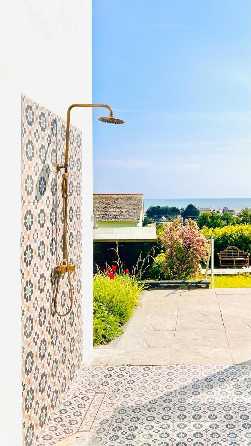 Gordy Hall -Sea Facing Welsh Cottage With Stunning Views Pendine Exterior foto
