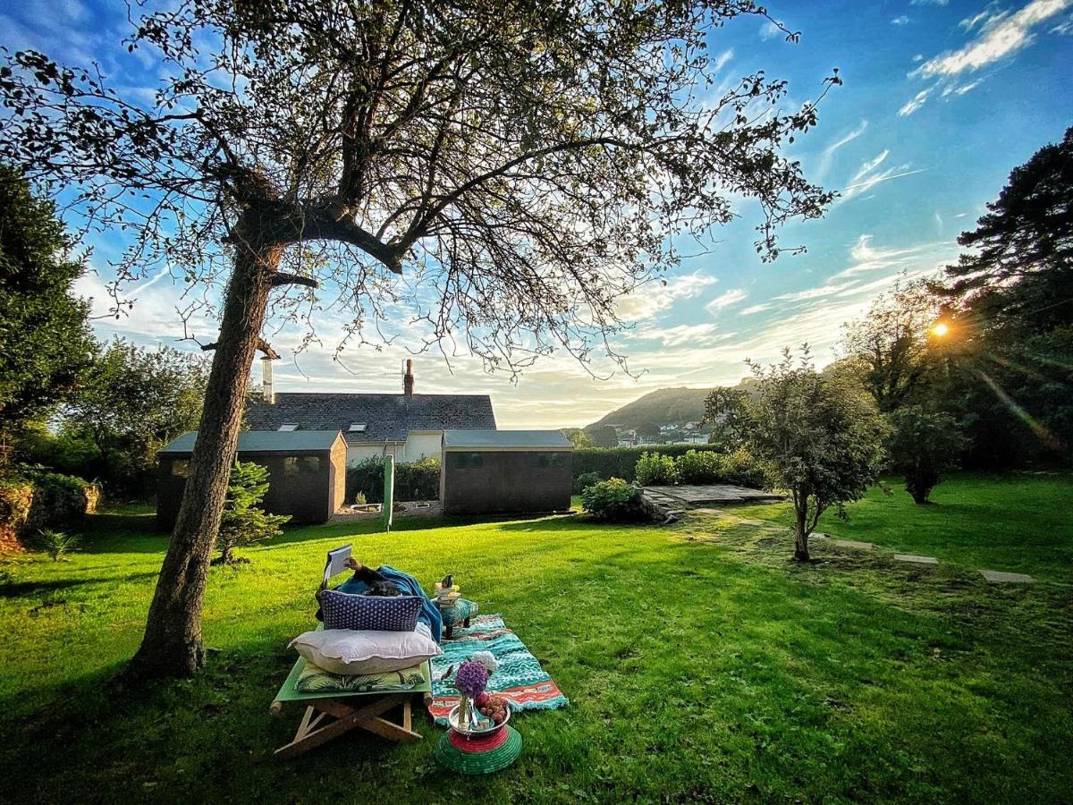 Gordy Hall -Sea Facing Welsh Cottage With Stunning Views Pendine Exterior foto
